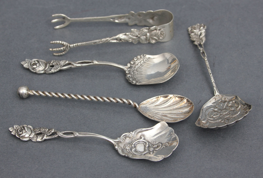 Silver dessert cutlery set - 4 spoons and tongs
