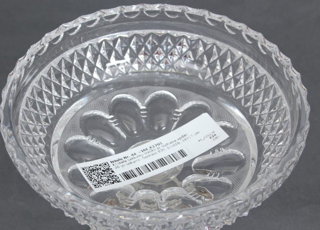 Crystal candy dish with silver finish