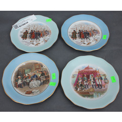 Set of four plates 