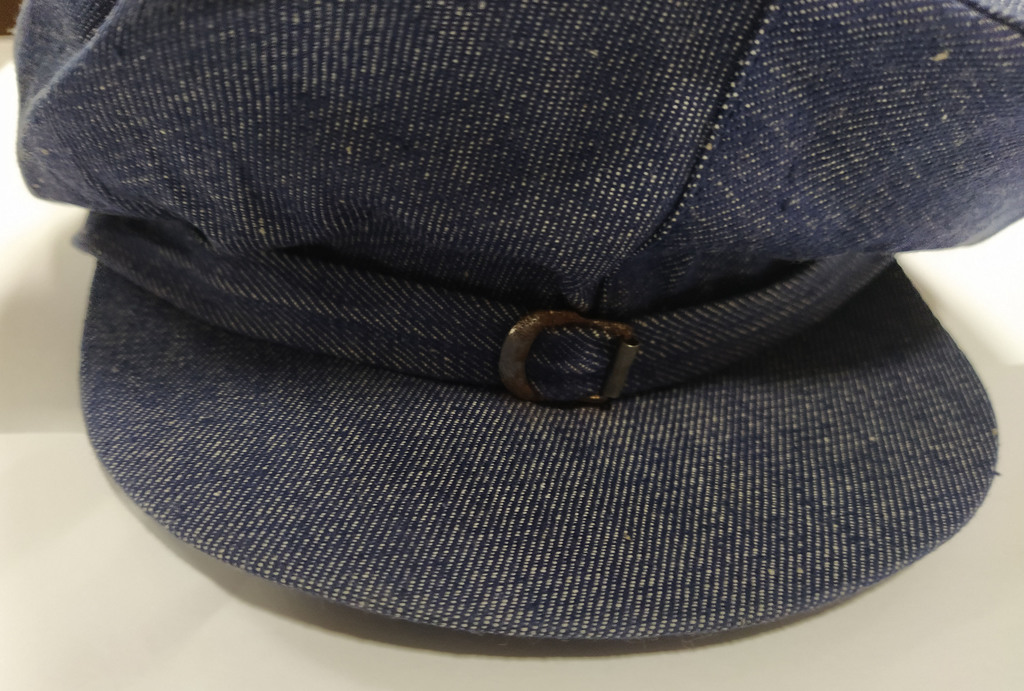 Джинсовая шапка(неиспользуемый, с биркой)