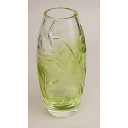 Zaļa stikla vāze