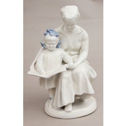 Porcelain figure 