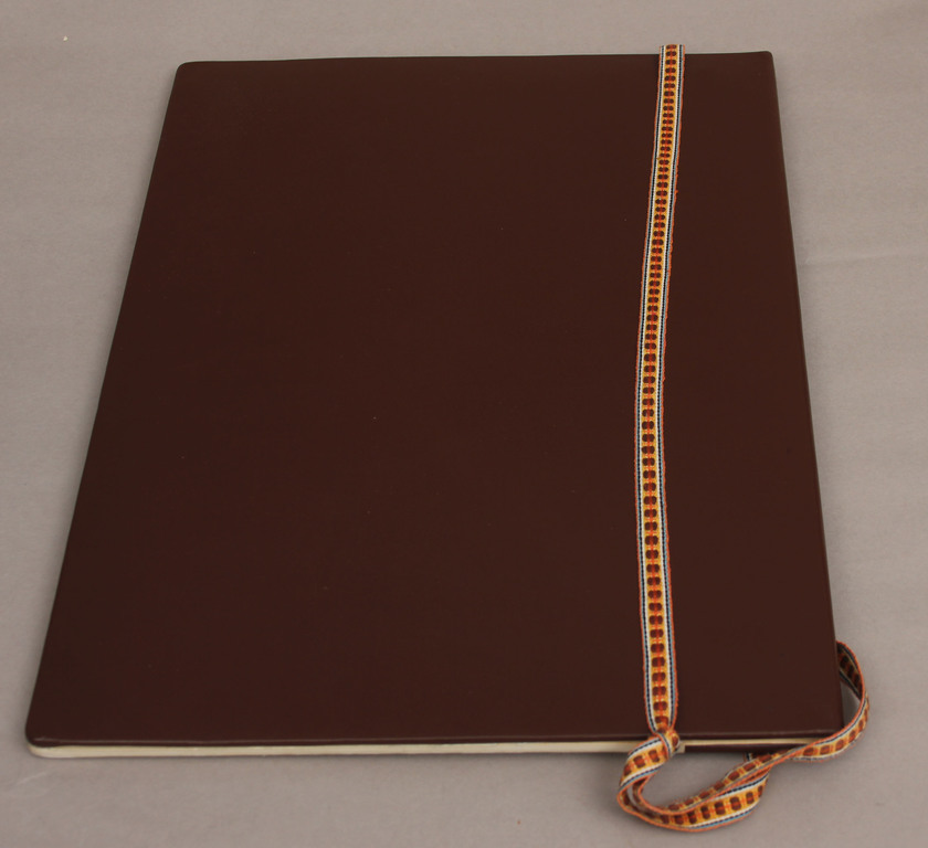 Leather folder with amber