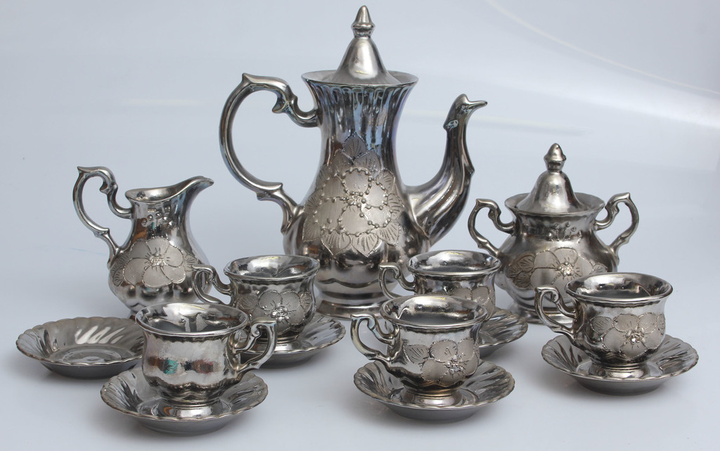 Faience coffee set for five persons