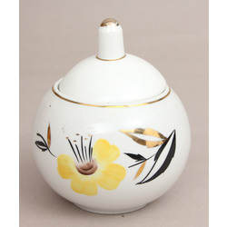 Porcelain vase / dish with lid