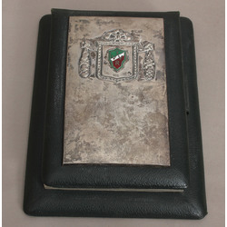 Notebook with silver finish, with the student corporation 