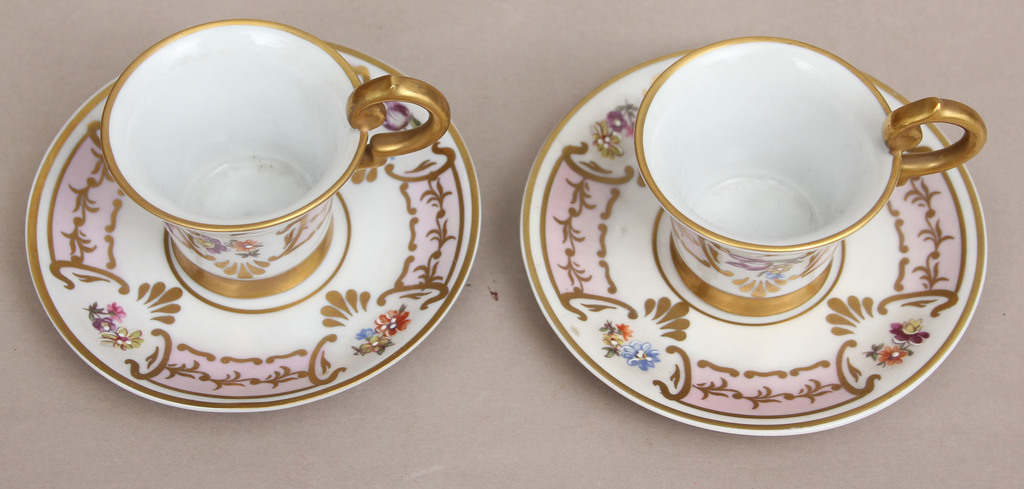 Porcelain cups with saucers 2 pcs.