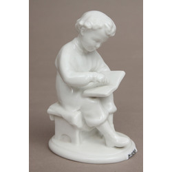 Porcelain figurine 