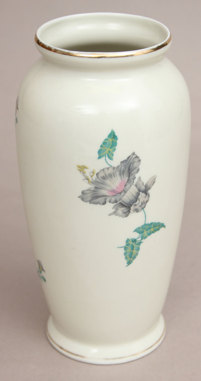 Porcelain vase 'Flowers'