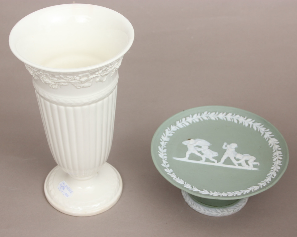 Porcelain vase and biscuit dish