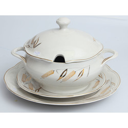 Porcelain tableware set - terrine, 2 serving plates