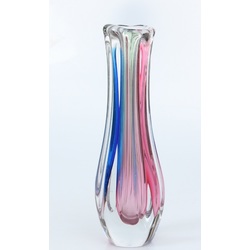 Стеклянная ваза из цветного  стекло