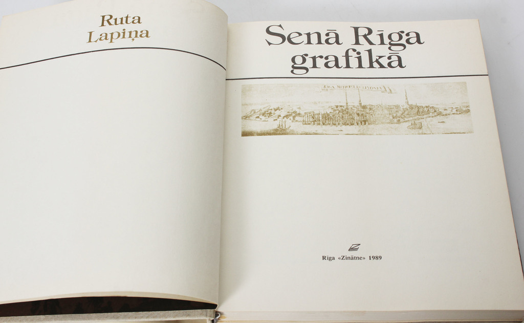  Ruta Lapina, Ancient Riga in Graphics