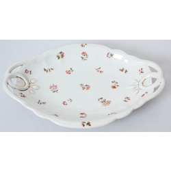 Porcelain serving dish 