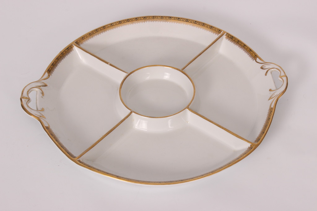 Porcelain serving dish with compartments