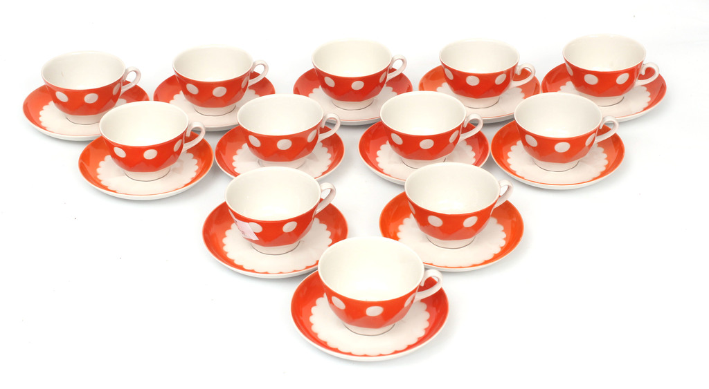 Porcelain set for 6 persons in the original box 