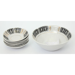 Porcelain serving dishes set (1 + 6)