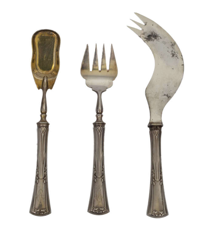 Silver cutlery set for oysters