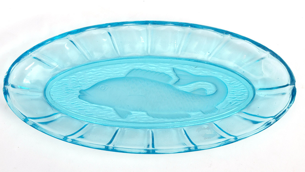 Glass set for  fish dishes