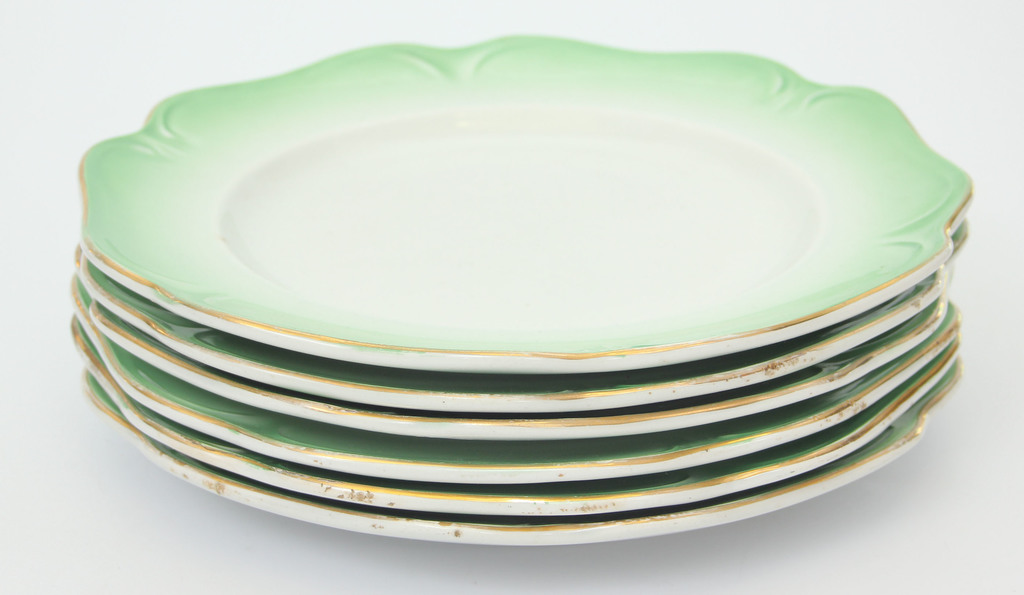 Porcelain plate set (6 pcs.)