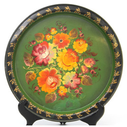 Декоративная металлическая тарелка с ручной росписью 