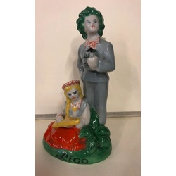 Porcelain figurine 