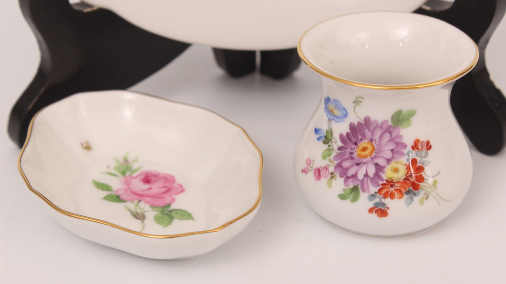 Porcelain set - vase, plate, dish