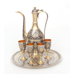 Tray, decanter and four glasses