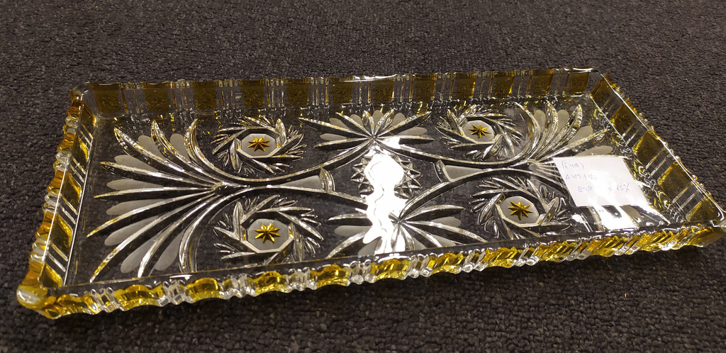 Crystal-glass serving dish
