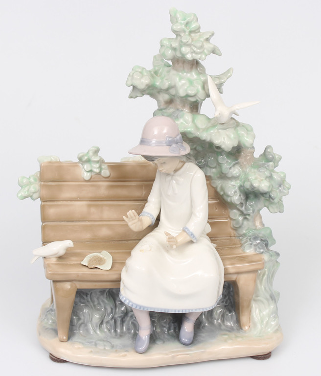  Porcelain figure 