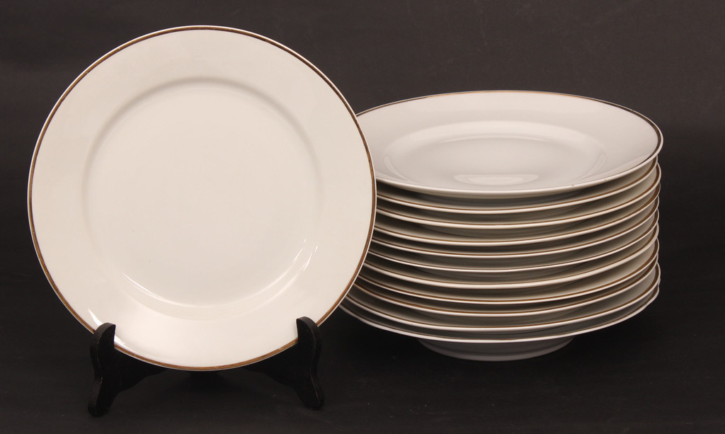 Porcelain plate set 12 pcs.