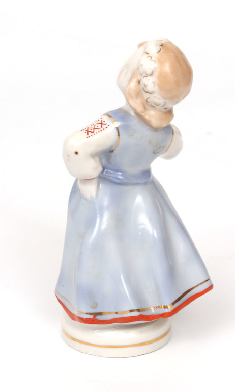 Porcelain figure 