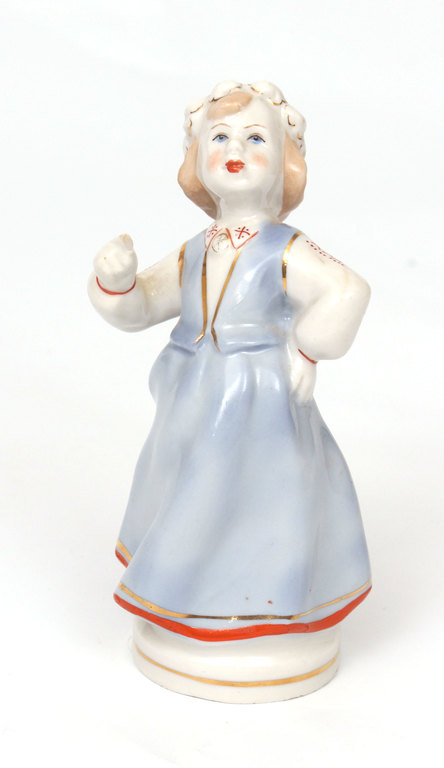 Porcelain figure 