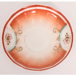 Painted porcelain plate