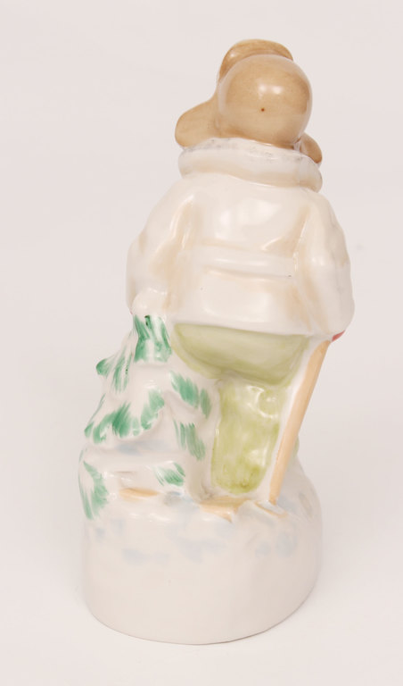 Porcelain figurine ''Slēpotājs''