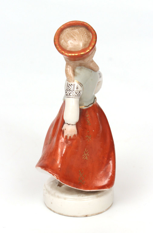 Porcelain figure 