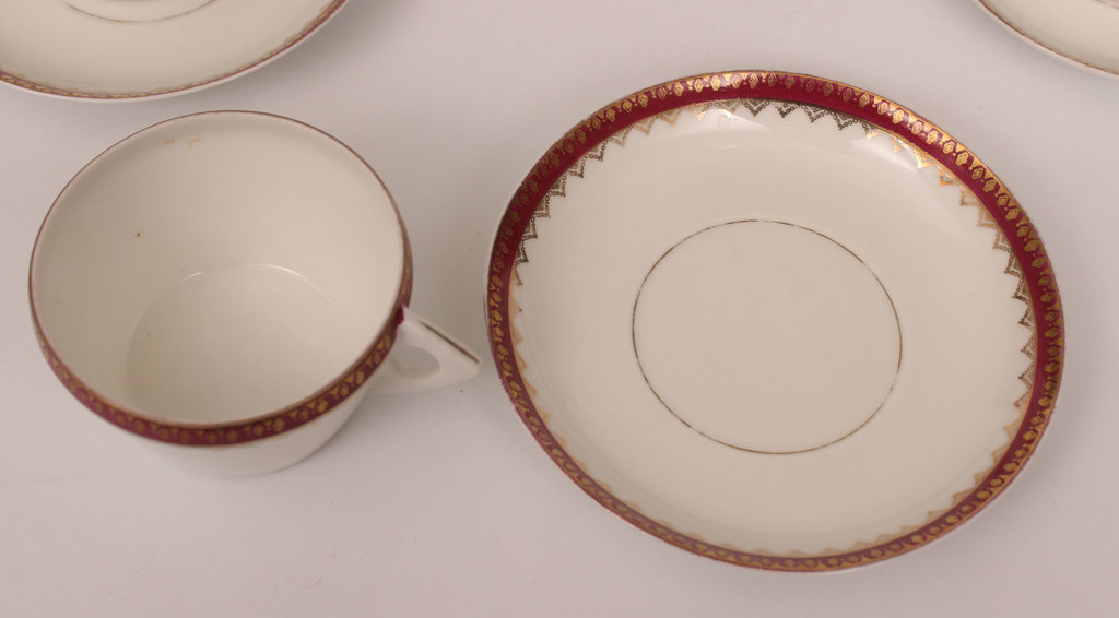 Porcelain set for 8 persons(incomplete)