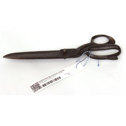 Metal tailor's scissors Компания Зингер