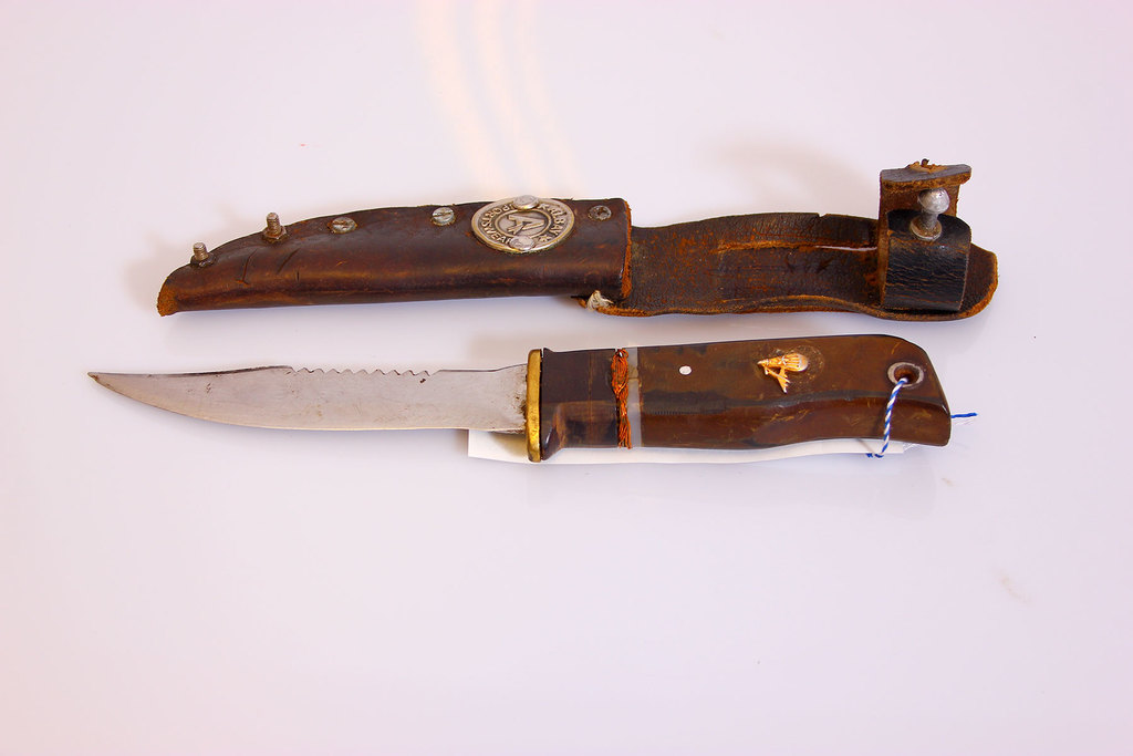 A dagger made of a dagger in the original vagina