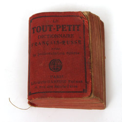 French to Russian dictionary (miniature)