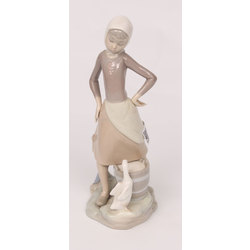 Porcelain figure 