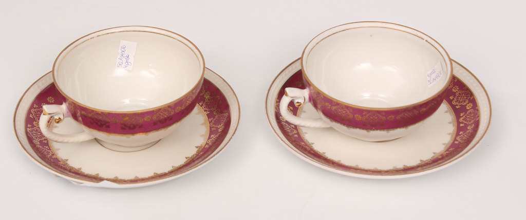 Porcelain cups with saucers 2 pcs.