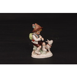 Porcelain figurine 