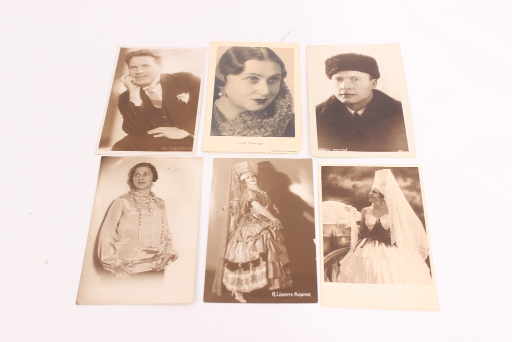 6 postcards with famous Latvian stage artists