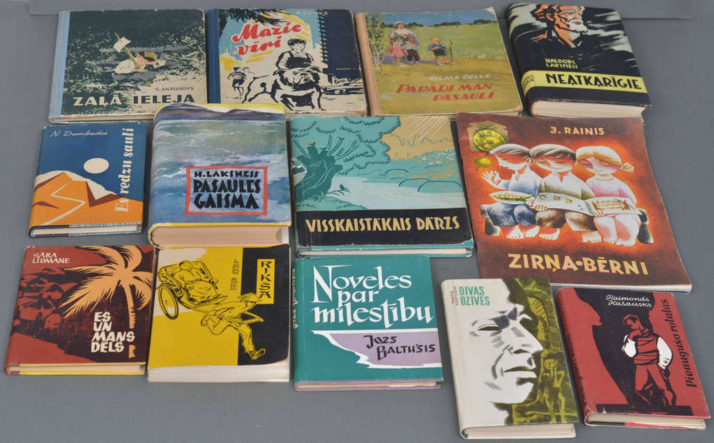 13 books in Latvian