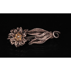 Silver filigree brooch