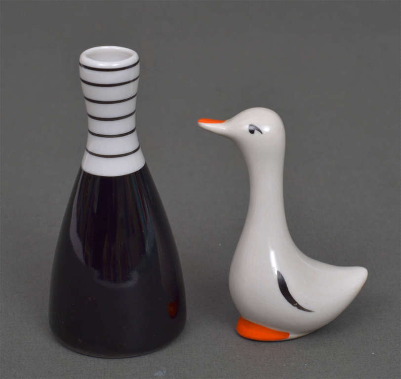 Porcelain Vase and figurine Duck