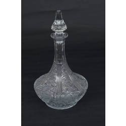 Crystal-glass decanter with a cork