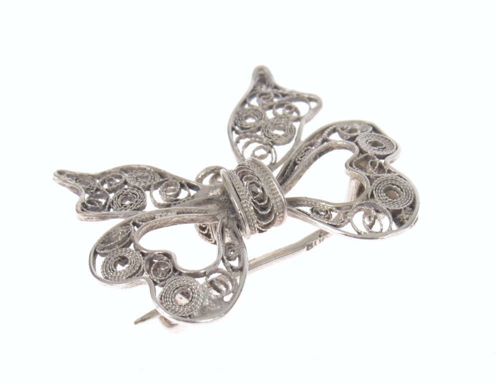 Silver Art Nouveau brooch 