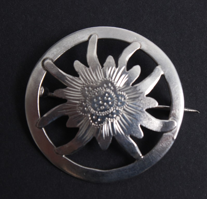 Silver Art Nouveau brooch